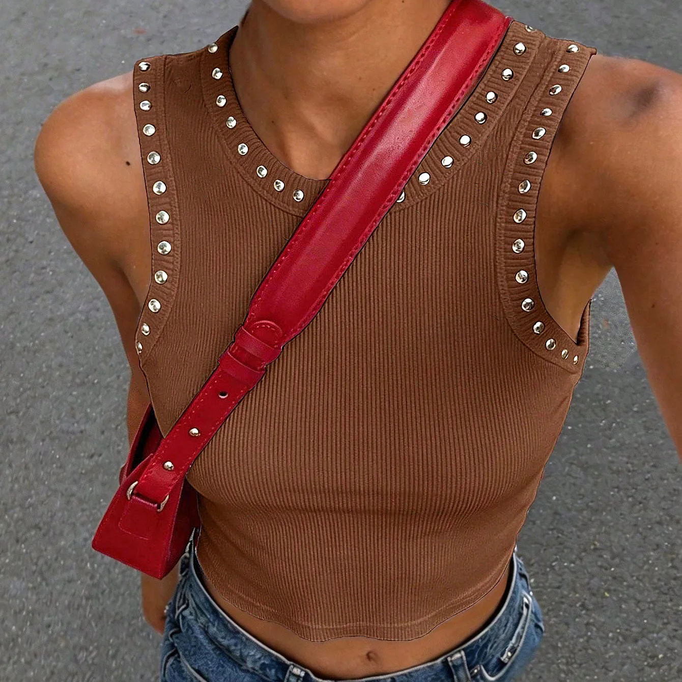 Y2K Rivet Trim Ribbed Crop Tan - Tank Top Ribbed 评论和价格
