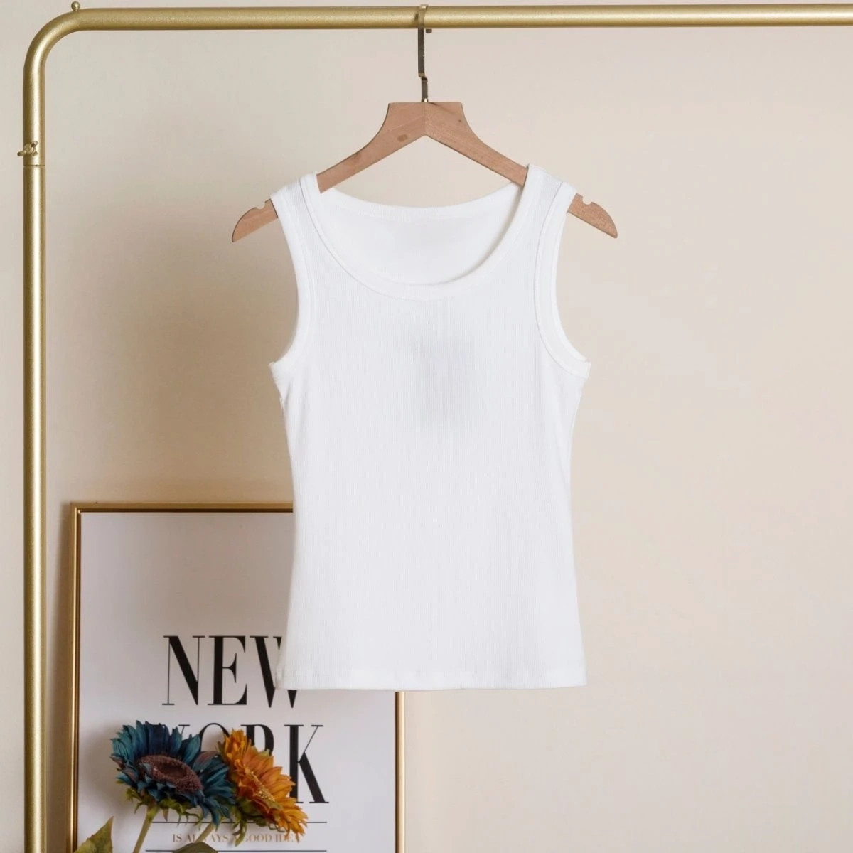 Ribbed Tank with Lady Luck Sku - Tank Top Ribbed 评论和价格